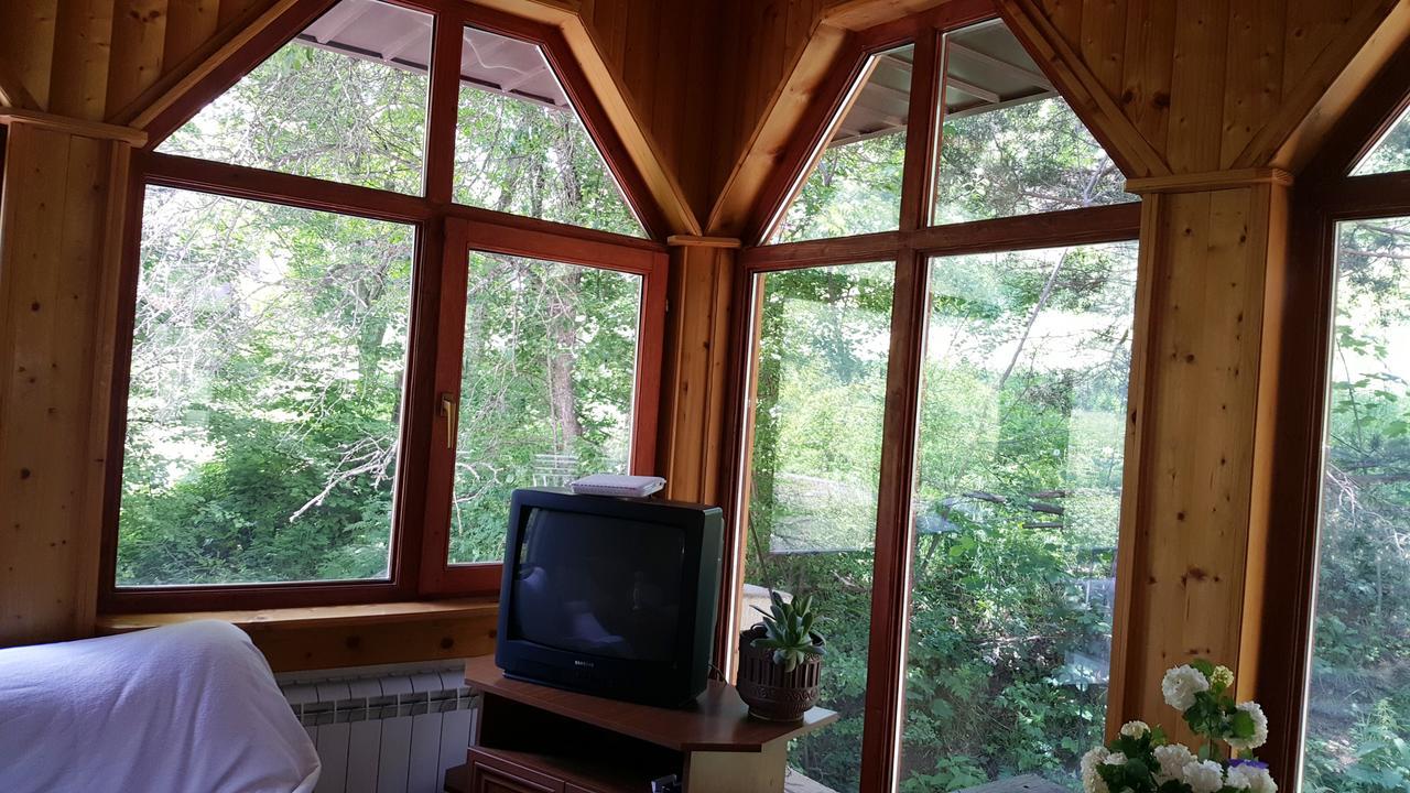 Pandora Villa Mavrovo Exterior photo